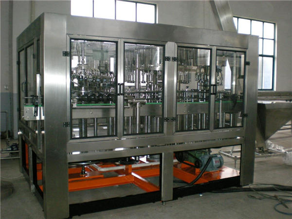 Automatyczna maszyna do napełniania szklanych butelek