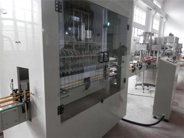 W pełni automatyczna maszyna do napełniania wybielacza ze stali nierdzewnej