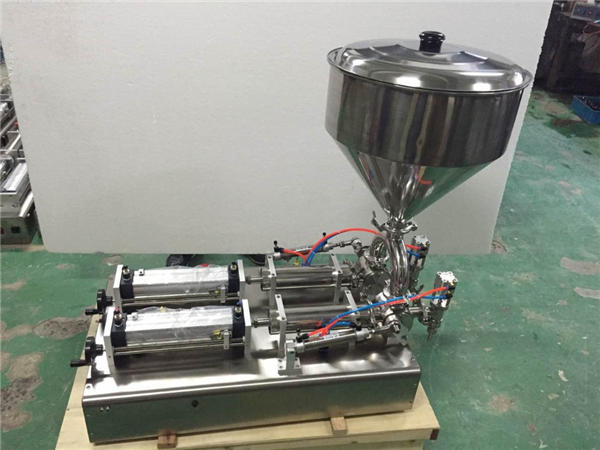 Powszechnie używana podwójna głowica do napełniania dżemem truskawkowym 